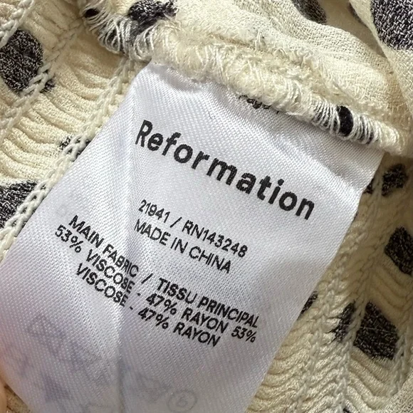 Reformation Reign Top in Ink Blot Size 2 - Picture 6 of 6
